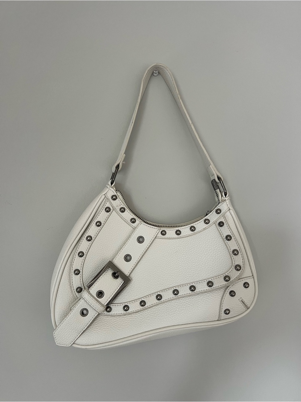 STUDDED SADDLE SHOULDER BAG